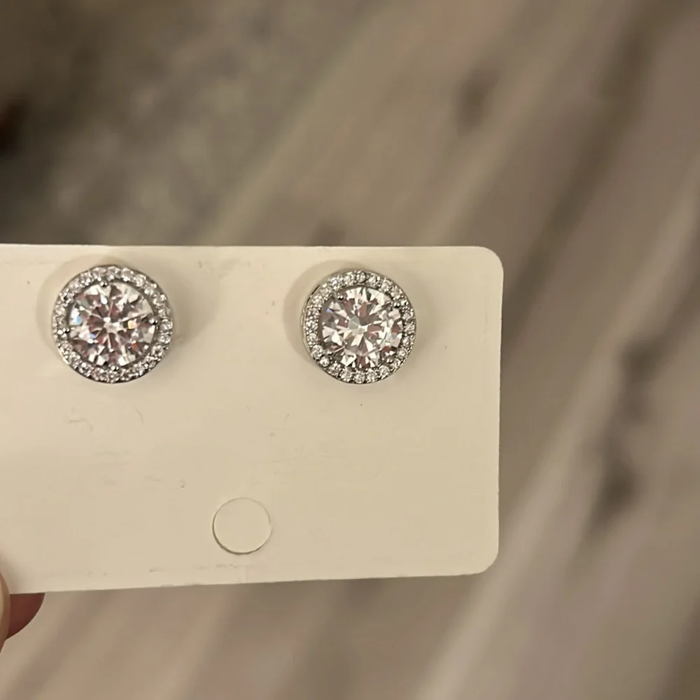 Elegant Cubic Zirconia Crystal Silver Stud Earrings